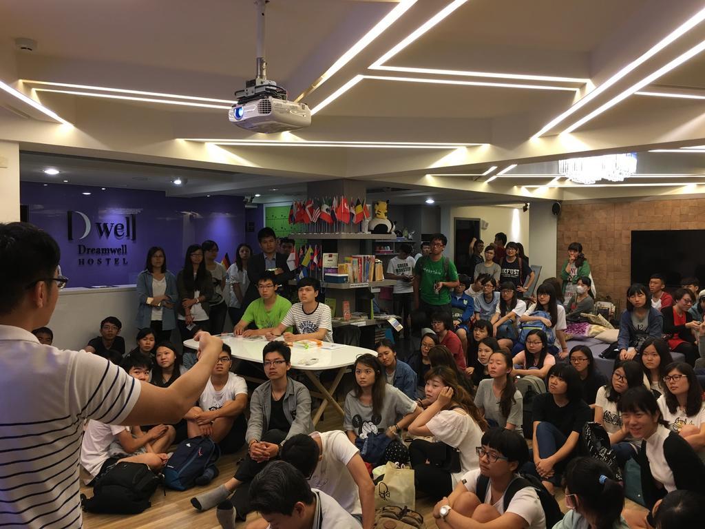 D'well Hostel Kaohsiung Buitenkant foto