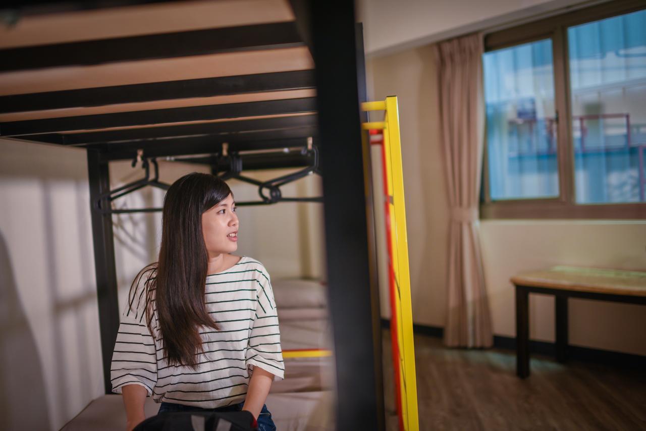 D'well Hostel Kaohsiung Buitenkant foto